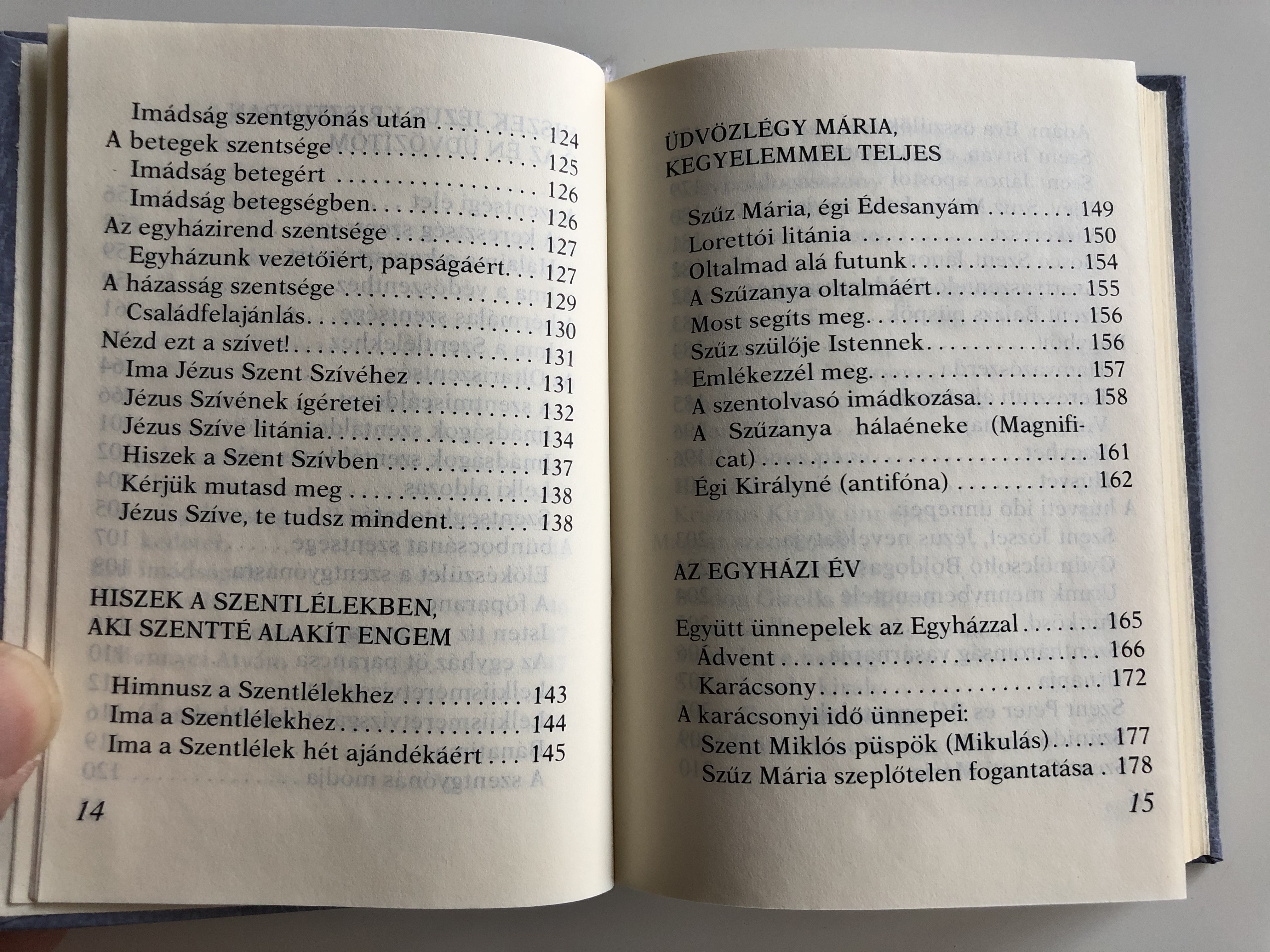 Isten Gyermeke Vagyok - Hungarian Prayer Book and Songbook for Children 1.JPG
